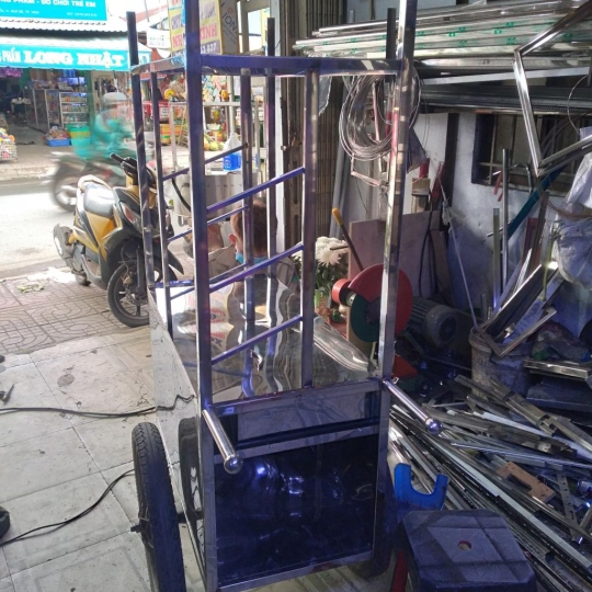 Tủ bán cá viên chiên 